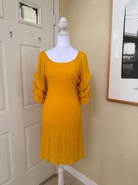 Indigo Rose Mustard Yellow Tiered Puff-Sleeve Midi Dress Size Medium